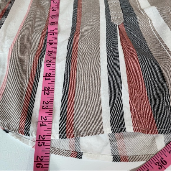 TAHARI Linen Rayon Blend Striped Blouse Short Sleeves Top Size 1X - Picture 8 of 8